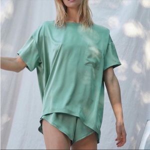 NEW Lunya washable silk tee pajama set